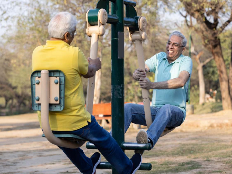 Outdoor & Indoor Fitness Zones